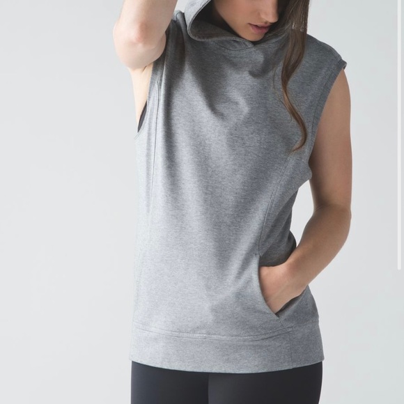 Very good used condition Lululemon sleeveless Bliss hoodie in heathered grey. - Picture 5 of 6